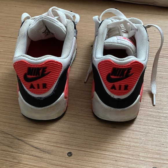 Nike Air Max Sneakers in White, Black, and Red - Picture 3 of 11